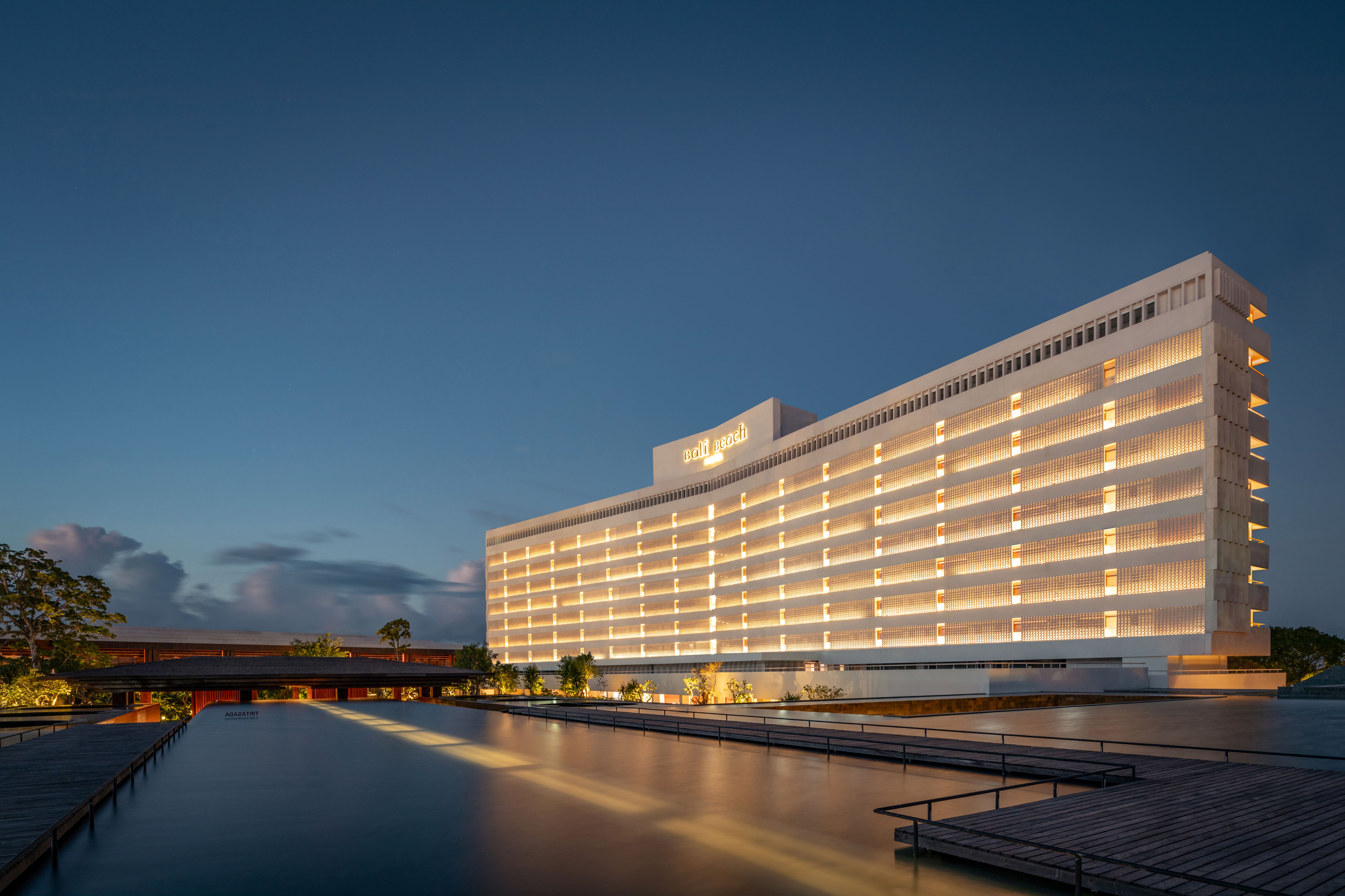 bali beach hotel in the sanur